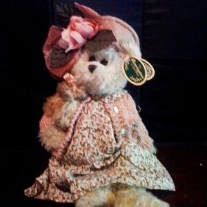 Bearington Bear